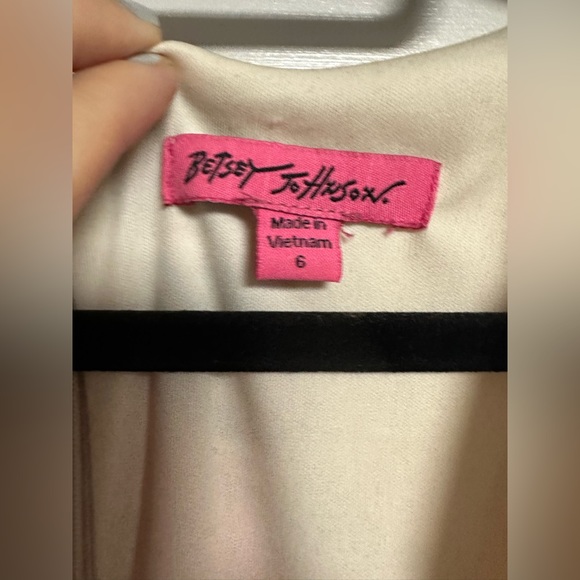 Betsey Johnson sleeveless floral chiffon handkerchief dress size 6 - Picture 3 of 4